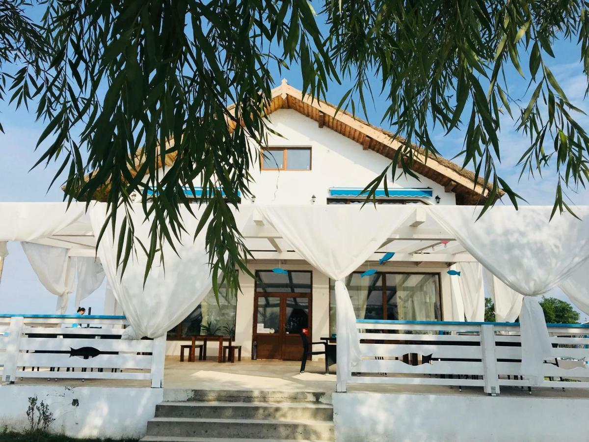 מלון Lunca  Casa Pescarilor מראה חיצוני תמונה